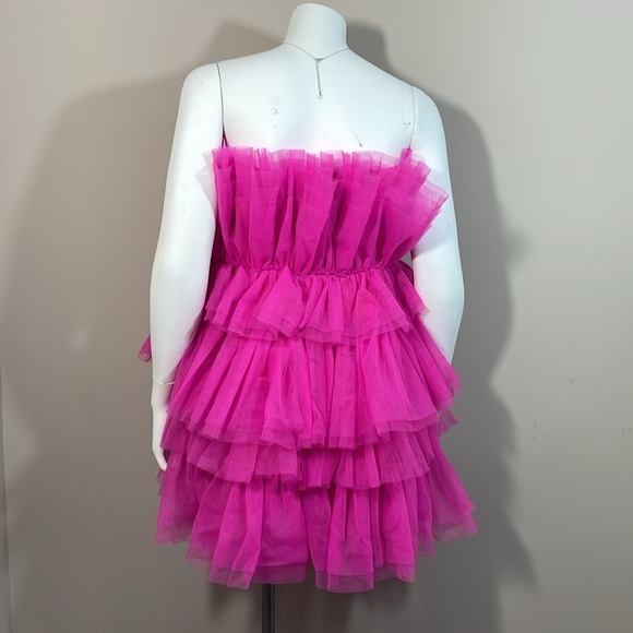 NWOT Tulle Strapless Dress - Picture 2 of 7